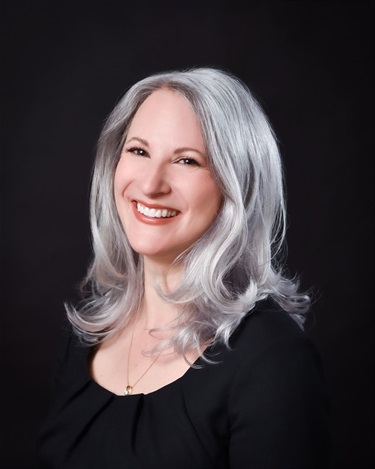 Beth-Headshot.jpg