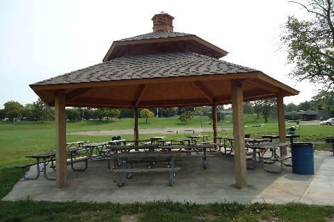 Picnic shelter