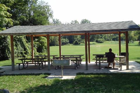 Picnic shelter